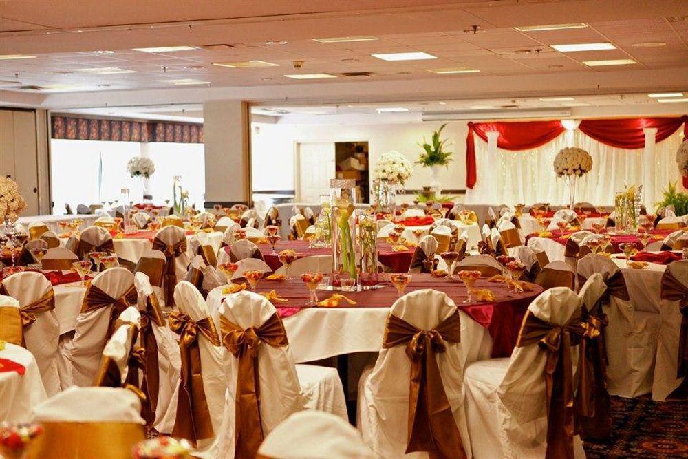 Savannah Gateway Hotel & Suites ジョージタウン エクステリア 写真