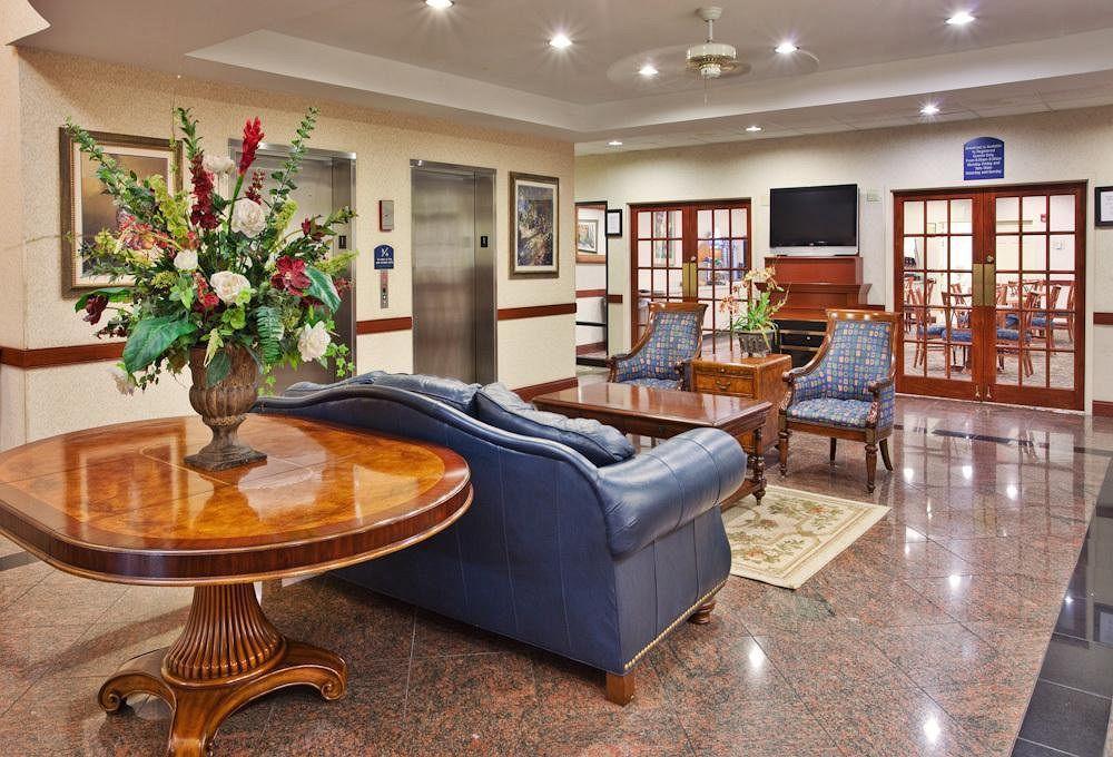 Savannah Gateway Hotel & Suites ジョージタウン エクステリア 写真