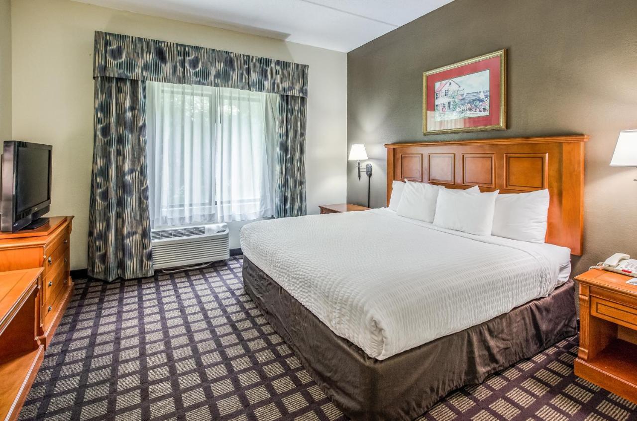 Savannah Gateway Hotel & Suites ジョージタウン エクステリア 写真